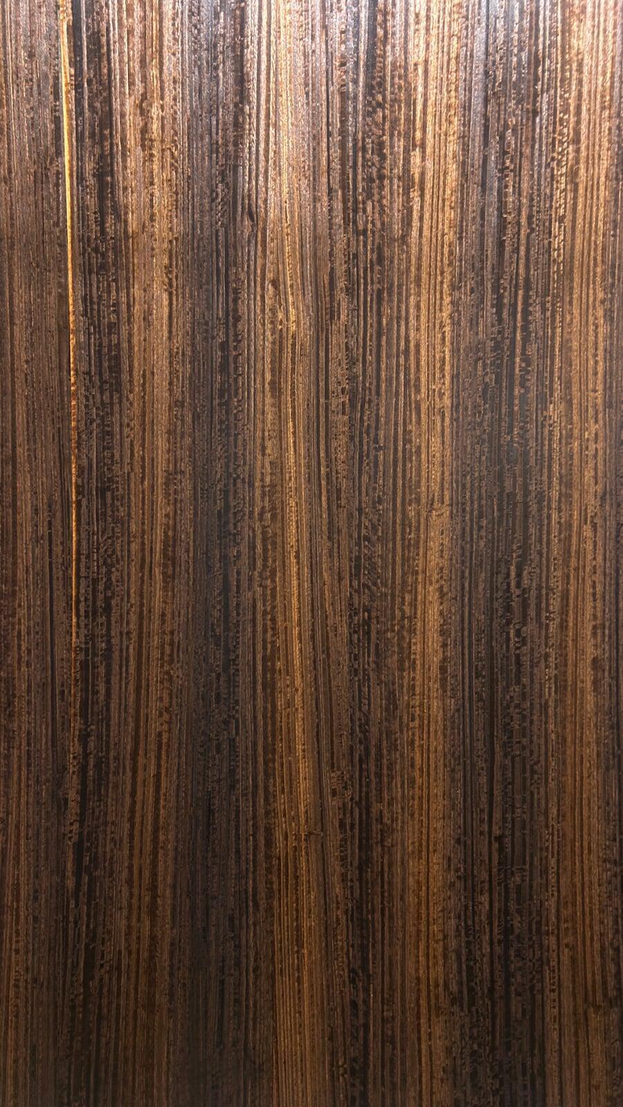 Smoked & Dyed Veneers